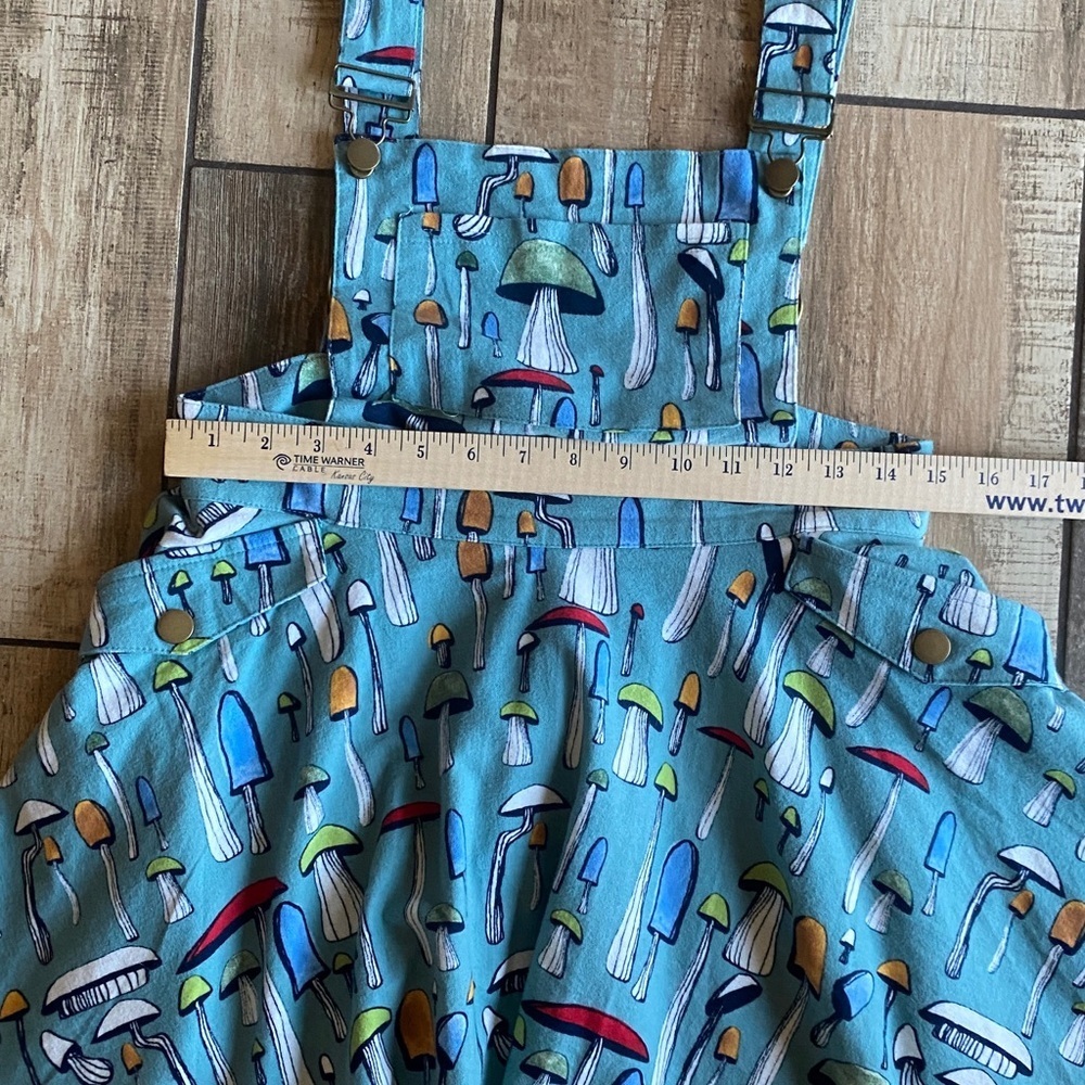 Unique Vintage Sage Green & Mushroom Print Brionne Pinafore Skirt - Picture 8 of 11